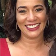 Dou aulas de Direito e Letras, já trabalhei na Universidade Paranaense, Umuarama. Atualmente procuro aulas